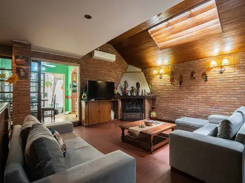 Casa en Venta en Flores, USD 215.000