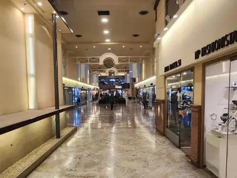 Local en Alquiler en Mendoza, USD 450