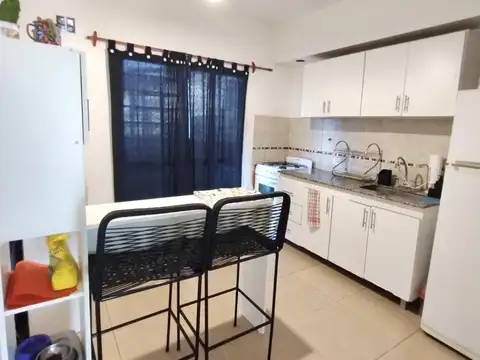 Casa 3 ambientes con 2 baños