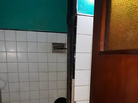 CASA C/ LOCAL + DEPARTAMENTO IDEAL 2 FAMILIAS APTA CREDITO