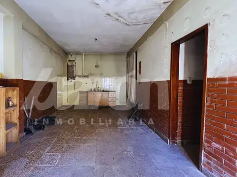 Casa en Venta en Lomas De Zamora, USD 70.000