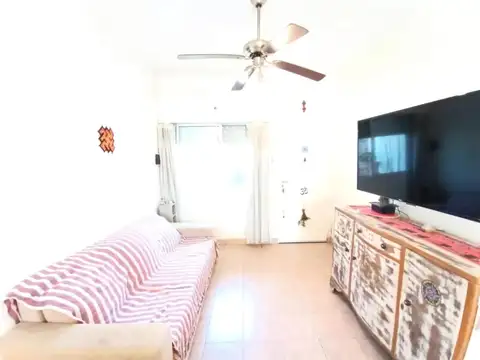 Depto Tipo Casa 4 ambientes con 1 baño