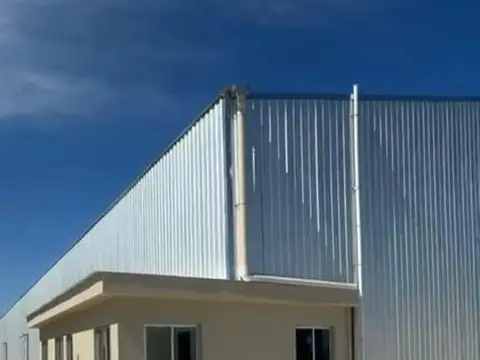 Alquilo Galpón en Parque Industrial Maipu