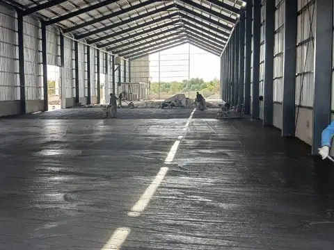 Alquilo Galpón en Parque Industrial Maipu