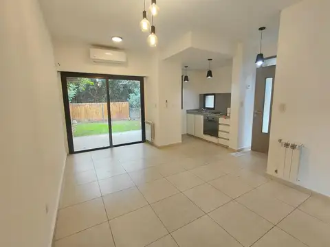 ALQUILER departamento 2 amb c/ jardin MANZANARES