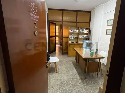 14 entre 45 y 46 , Piso PB