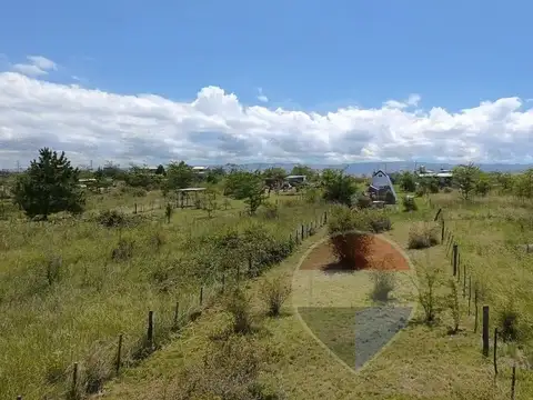 SE VENDE TERRENO 380m2 EL DIVISADERO VILLA YACANTO