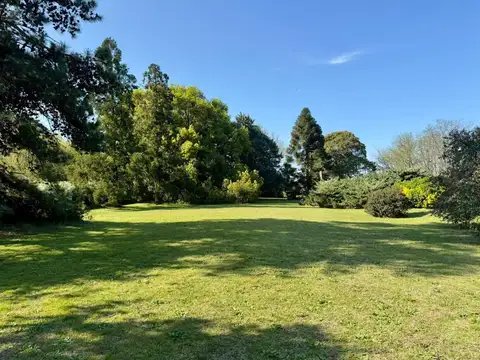 Casa en venta - 3 Dormitorios 2 Baños - Chivilcoy