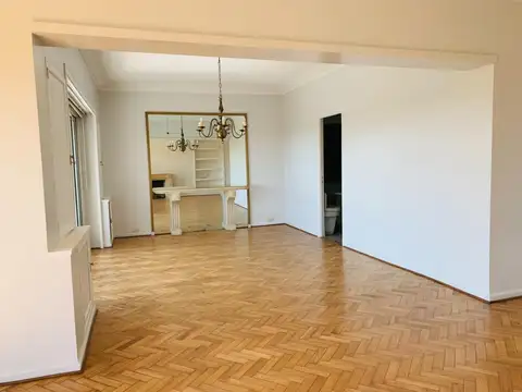 Departamento en Alquiler de 4 ambientes