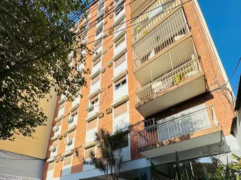 VENTA DEPARTAMENTO 4 DORMIT Y COCHERA BARRIO NORTE