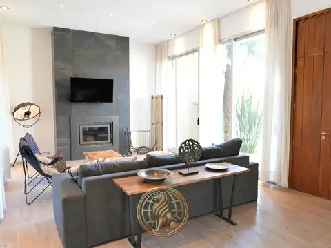 Casa 4 ambientes con 3 baños