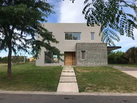 Casa en Venta El Canton Islas
