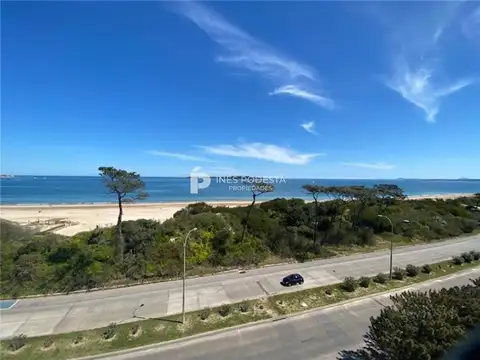 Departamento 5 ambientes con 4 baños