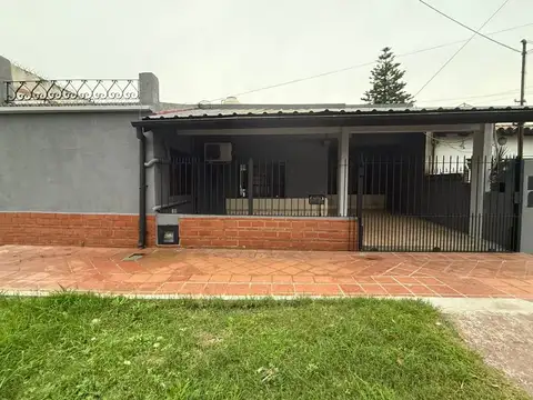 VENTA CASA LOMAS DE ZAMORA