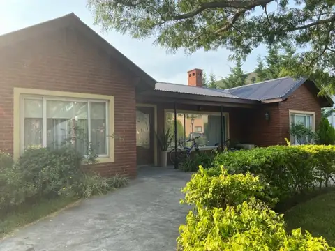 Venta Casa 8 ambientes - San Marco - Villanueva