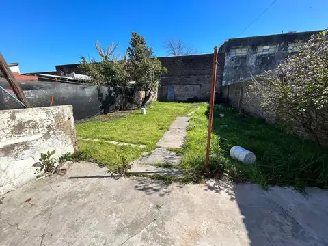 VENTA EXCELENTE LOTE IDEAL GALPON VALENTIN ALSINA