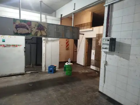 Local en Alquiler 40 años