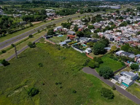Avenida Circunvalación José Hernández 2400