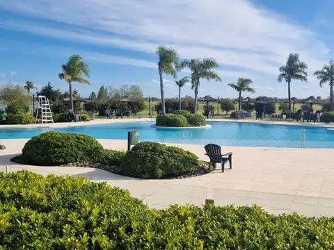 Terreno en Venta en Altamirano, USD 24.000