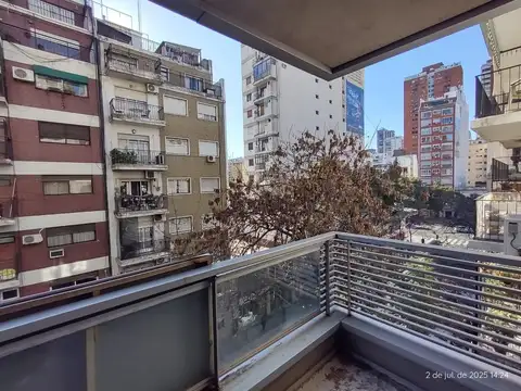 AMPLIO LOFT URBANO CON BALCON EN -  APTO PROFESIONAL