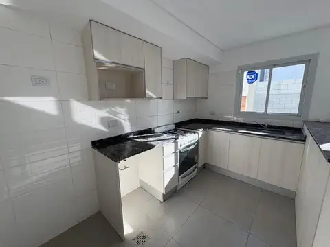 Casa en Venta en Prados De Manantiales, USD 140.000