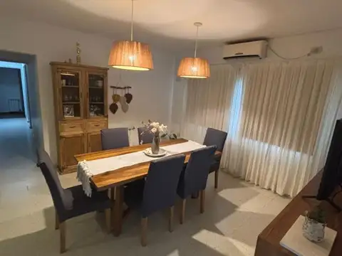 Casa en Venta en Juana Koslay, USD 210.000