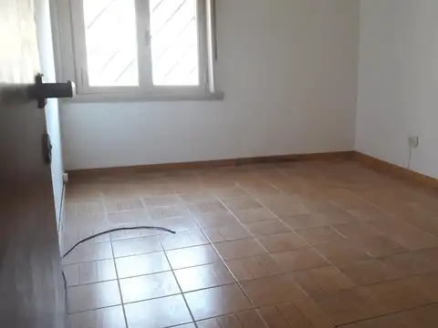 Depto Tipo Casa en Alquiler en San Cristobal, $ 750.000