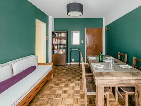 Av. Jujuy 200, Piso 12