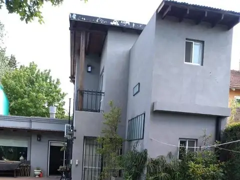 Casa 3 ambientes con 2 baños