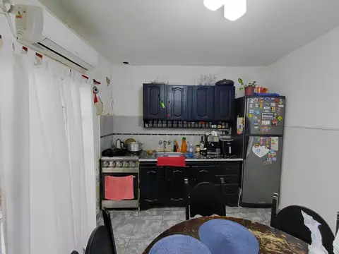 Depto Tipo Casa en Venta 56 años
