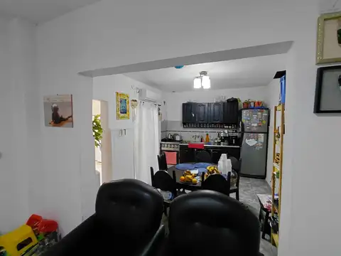 Depto Tipo Casa 3 ambientes con 1 baño