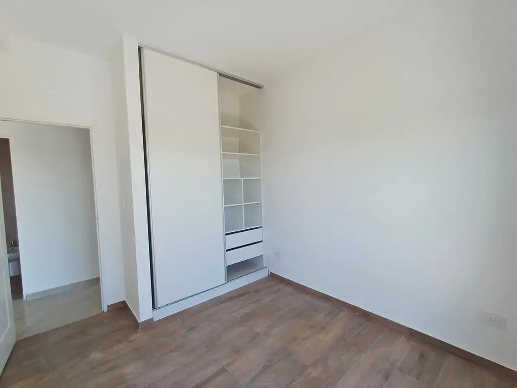 Emprendimiento en Jose Leon Suarez - Etapa: En construcción