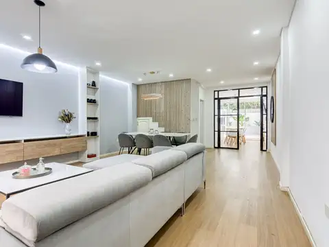 Depto Tipo Casa en Venta en Ramos Mejia Sur, USD 260.000