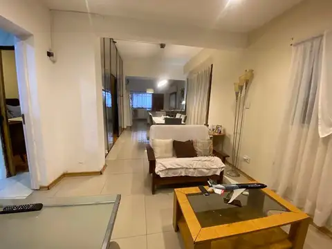 Oportunidad Multifamiliar: Casa, depto y galpon