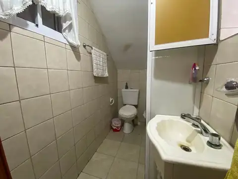 Oportunidad Multifamiliar: Casa, depto y galpon