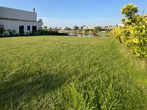 Terreno en venta en Nordelta Virazón