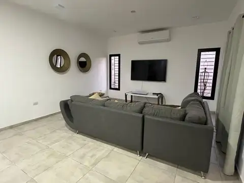 CASA/FINCA "EL CALDEN" SOBRE RUTA 1