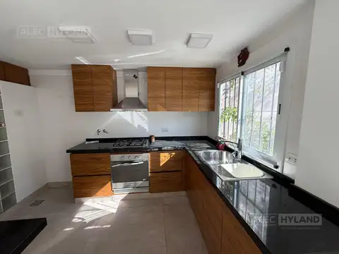 Casa en Venta en San Isidro Vias / Libertador, USD 450.000