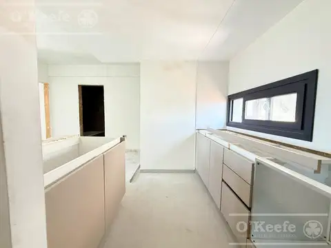 Departamento 2 ambiente en Venta Bernal Centro.