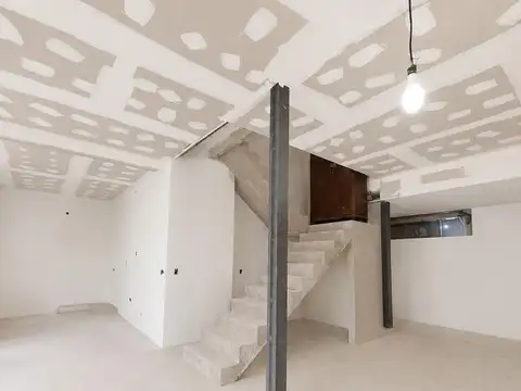 Depto Tipo Casa en Venta de 2 dormitorios