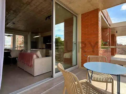 Rawson 200, Piso 3