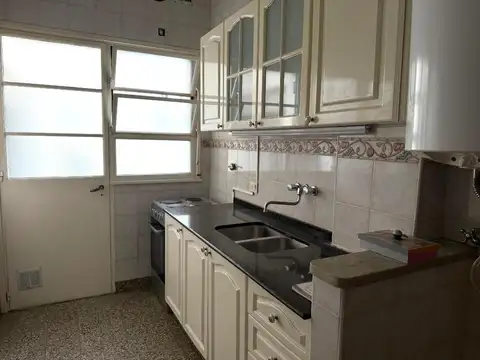 Departamento en Venta en Martínez, USD 245.000