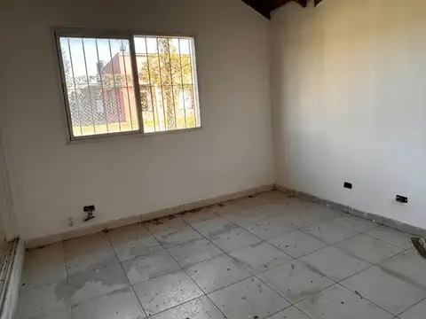 Casa en Venta en Carlos Keen, USD 65.000