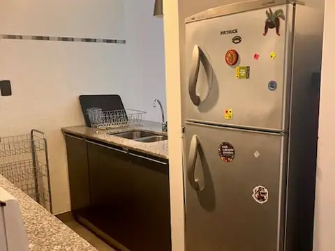 MONOAMBENTE AMOBLADO ALQUILER EXCELENTE UBICACIÓN