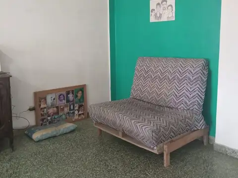 Depto Tipo Casa 2 ambientes con 1 baño