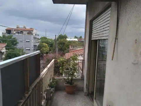 Depto Tipo Casa en Venta 41 años