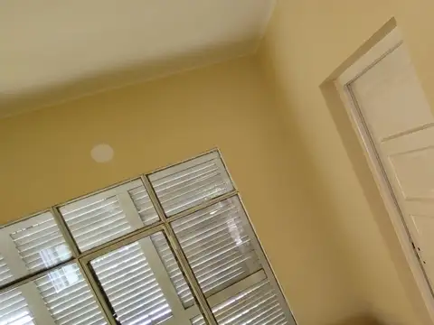 Casa en venta !ideal inversores"