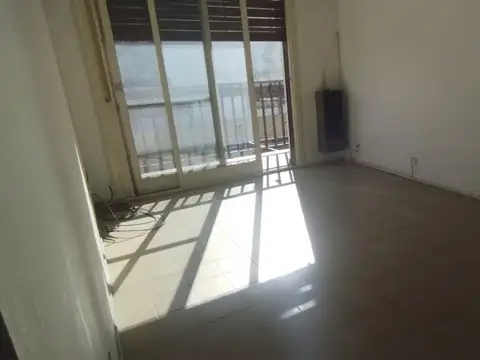 Departamento en Venta en Ramos Mejia Sur, USD 74.000