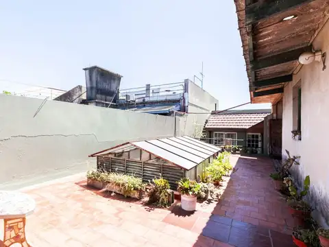 Casa en Venta en Lanus Oeste, USD 170.000