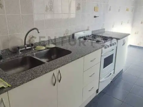 Casa en Alquiler – 25 de Mayo 3300, Ciudad de Mendoza